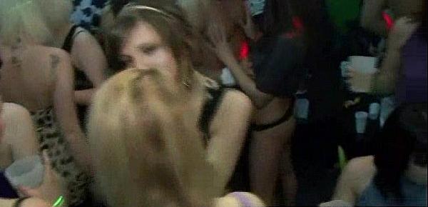 Sexy girls dances with strippers